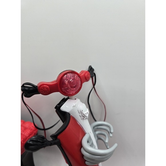 Monster High Ghoulia Yelps' SCOOTER 2011 READ - Picture 4 of 12